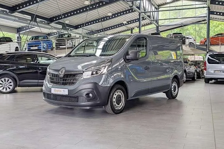 Gebraucht Renault Trafic Komfort 145 PS (106 kW) 2020 Grau Van / Kleinbus