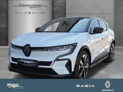 Używany Renault Megane E-Tech Techno 117 kW (160 KM) 2023 Biały Sedan/Limuzyna