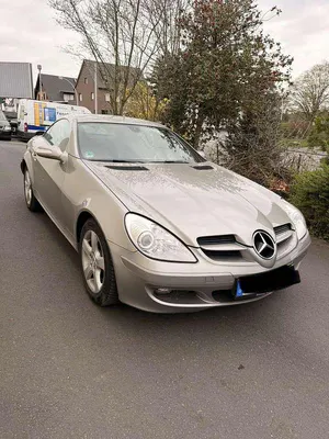 Second-hand Mercedes SLK200