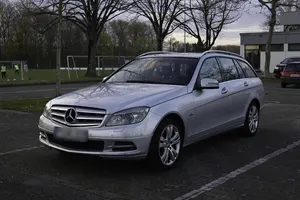 Second-hand Mercedes C220
