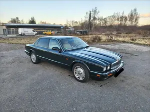 Second-hand Jaguar XJ