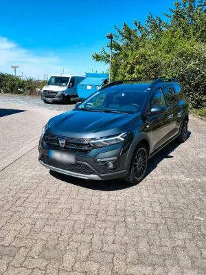 Używany Dacia Jogger