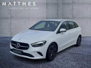 Używany Mercedes B200