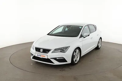 Używany Seat Leon FR 150 KM (110 kW) 2019 Biały Sedan/Limuzyna