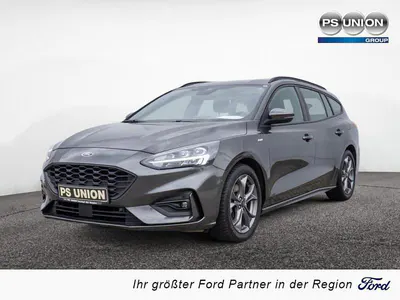 Używany Ford Focus ST-Line 120 KM (88 kW) 2022 Czerwony Kombi