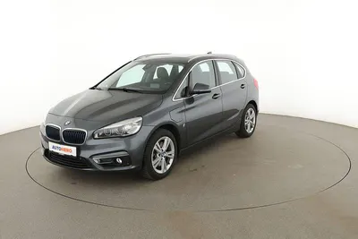 Używany BMW 225 Active Tourer Luxury Line 224 KM (164 kW) 2016 Szary Minivan