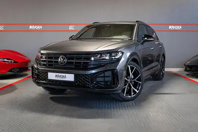 Nieuw VW Touareg R-line 330 PK (242 kW) 2025 Grijs SUV