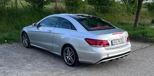 Używany Mercedes E500
