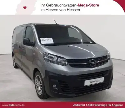 Używany Opel Vivaro Edition 120 KM (88 kW) 2021 Srebrny Minivan