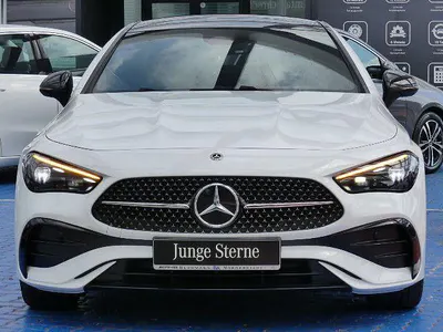 Używany Mercedes CLE300 AMG 258 KM (189 kW) 2024 Biały Coupe