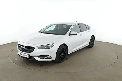 Gebraucht Opel Insignia Innovation 165 PS (121 kW) 2019 Weiß Limousine