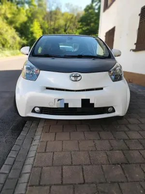 Second-hand Toyota iQ