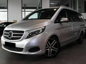 Usata Mercedes V220