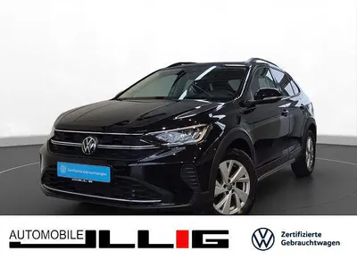 Käytetty VW Taigo Life 116 HP (85 kW) 2025 Musta Katumaasturi