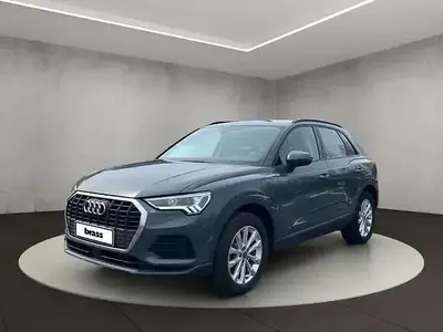 Gebraucht Audi Q3 Ambiente 245 PS (180 kW) 2022 Nanograu metallic SUV