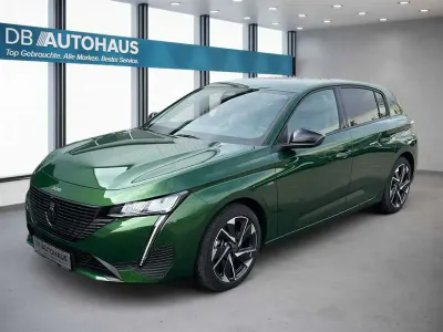 Gebraucht Peugeot 308 Allure 181 PS (133 kW) 2024 Grün Limousine