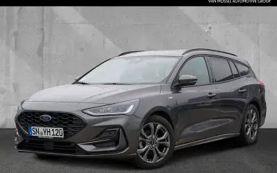 Gebraucht Ford Focus ST-Line 155 PS (114 kW) 2024 Andere farbe Kombi