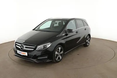 Używany Mercedes B180 Urban 109 KM (80 kW) 2016 Czarny Minivan