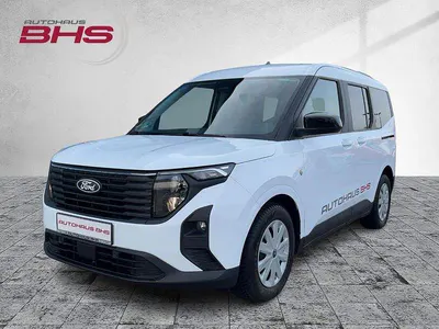 Gebraucht Ford Tourneo Courier Titanium 125 PS (91 kW) 2024 Frostweiss (weiß) Van / Kleinbus