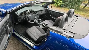 Second-hand Mercedes SLK200