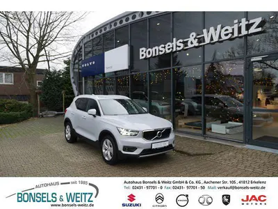 Occasion Volvo XC40 Momentum 163 ch (119 kW) 2020 Argent SUV