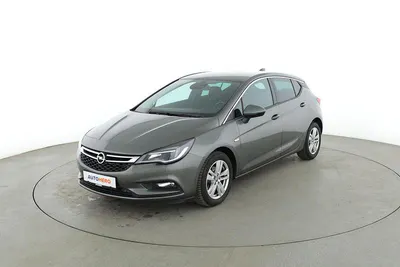 Używany Opel Astra Dynamic 150 KM (110 kW) 2018 Szary Sedan/Limuzyna