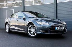 Begagnad Tesla Model S