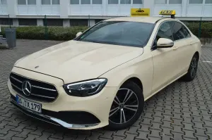 Second-hand Mercedes E200