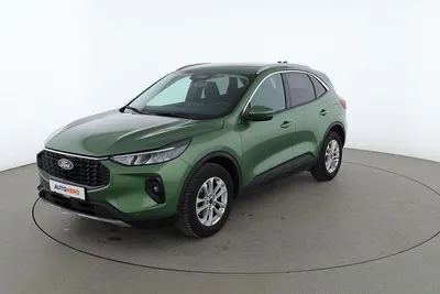 Gebraucht Ford Kuga Titanium 2024 Grün SUV