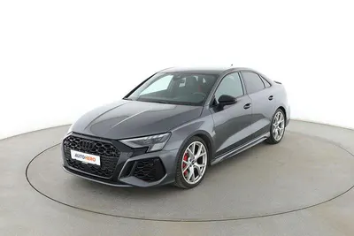 Gebraucht Audi RS3 Sport 400 PS (294 kW) 2023 Grau Limousine