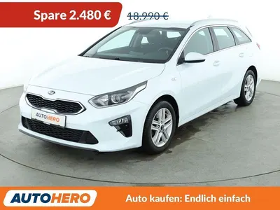 Używany Kia Ceed Vision 140 KM (102 kW) 2021 Biały Hatchback