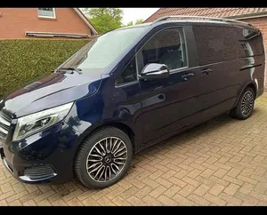 Usata Mercedes V220