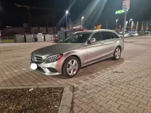 Second-hand Mercedes C200