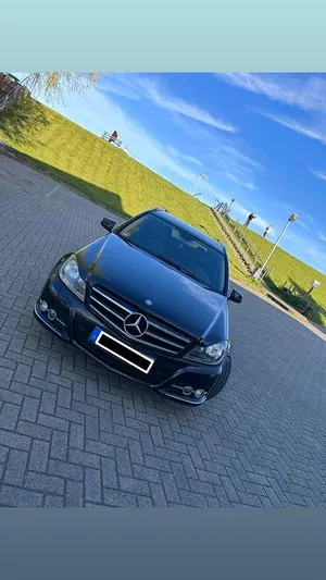 Usata Mercedes C220