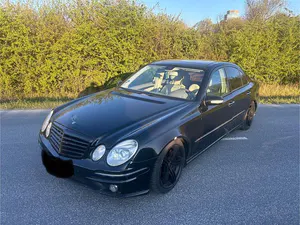 Używany Mercedes E500