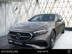 Używany Mercedes E220
