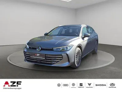 Gebraucht VW Passat Elegance 150 PS (110 kW) 2025 Schwarz Kombi