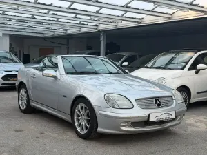 Second-hand Mercedes SLK200