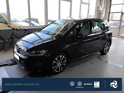 Używany VW Golf Sportsvan Comfortline 110 KM (80 kW) 2014 Czarny Minivan