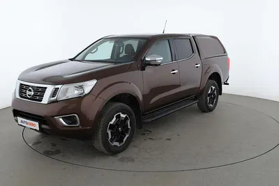 Käytetty Nissan Navara N-Connecta 190 HP (139 kW) 2020 Ruskea Nouto