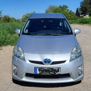 Käytetty Toyota Prius