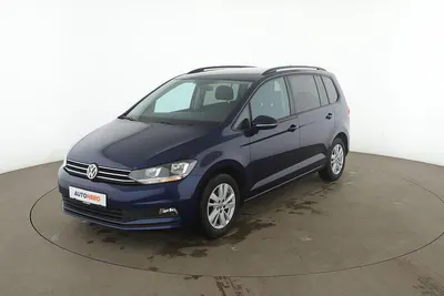 Gebraucht VW Touran Comfortline 150 PS (110 kW) 2019 Blau Van / Kleinbus