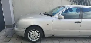 Brugt Mercedes E320