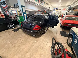 Używany Mercedes E500