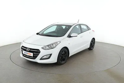 Gebraucht Hyundai i30 Classic 101 PS (74 kW) 2015 Weiß Limousine