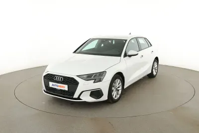 Second-hand Audi A3 150 CP (110 kW) 2022 Alb Berlinǎ