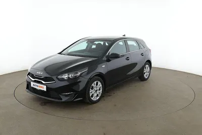 Używany Kia Ceed Vision 140 KM (102 kW) 2025 Czarny Hatchback
