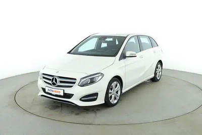 Używany Mercedes B200 Urban 156 KM (114 kW) 2015 Biały Minivan
