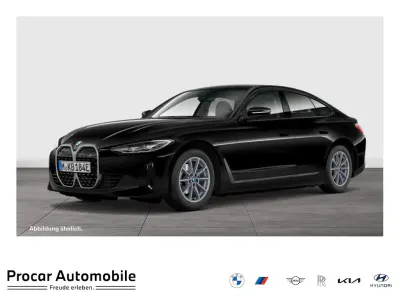 Używany BMW i4 Sport Line 210 kW (286 KM) 2023 Czarny Sedan/Limuzyna