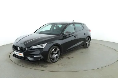 Używany Seat Leon FR 190 KM (139 kW) 2022 Czarny Sedan/Limuzyna